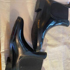 DAV Rain Booties - Size 7